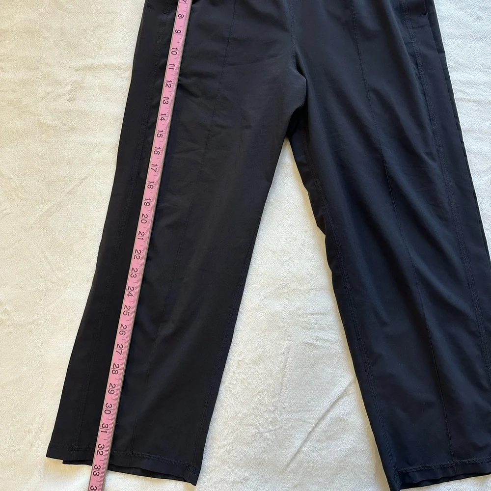 Lululemon | Wanderer Crop (Black) Size 6 EUC -Swift Ultra Light -Style # W6BA8S - Picture 5 of 12